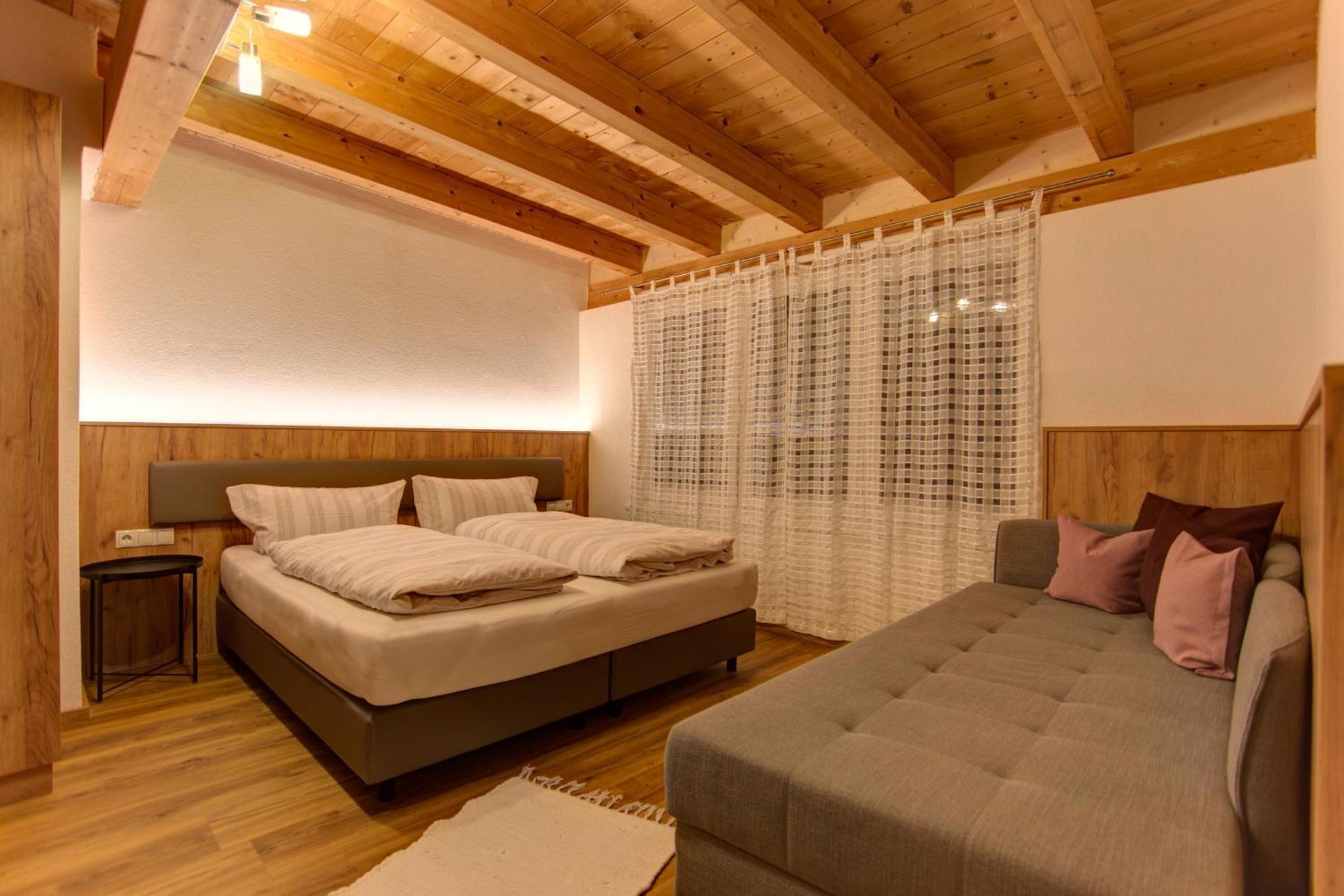 Апартаменти Haus Mattle Петтной-ам-Арльберг Екстер'єр фото