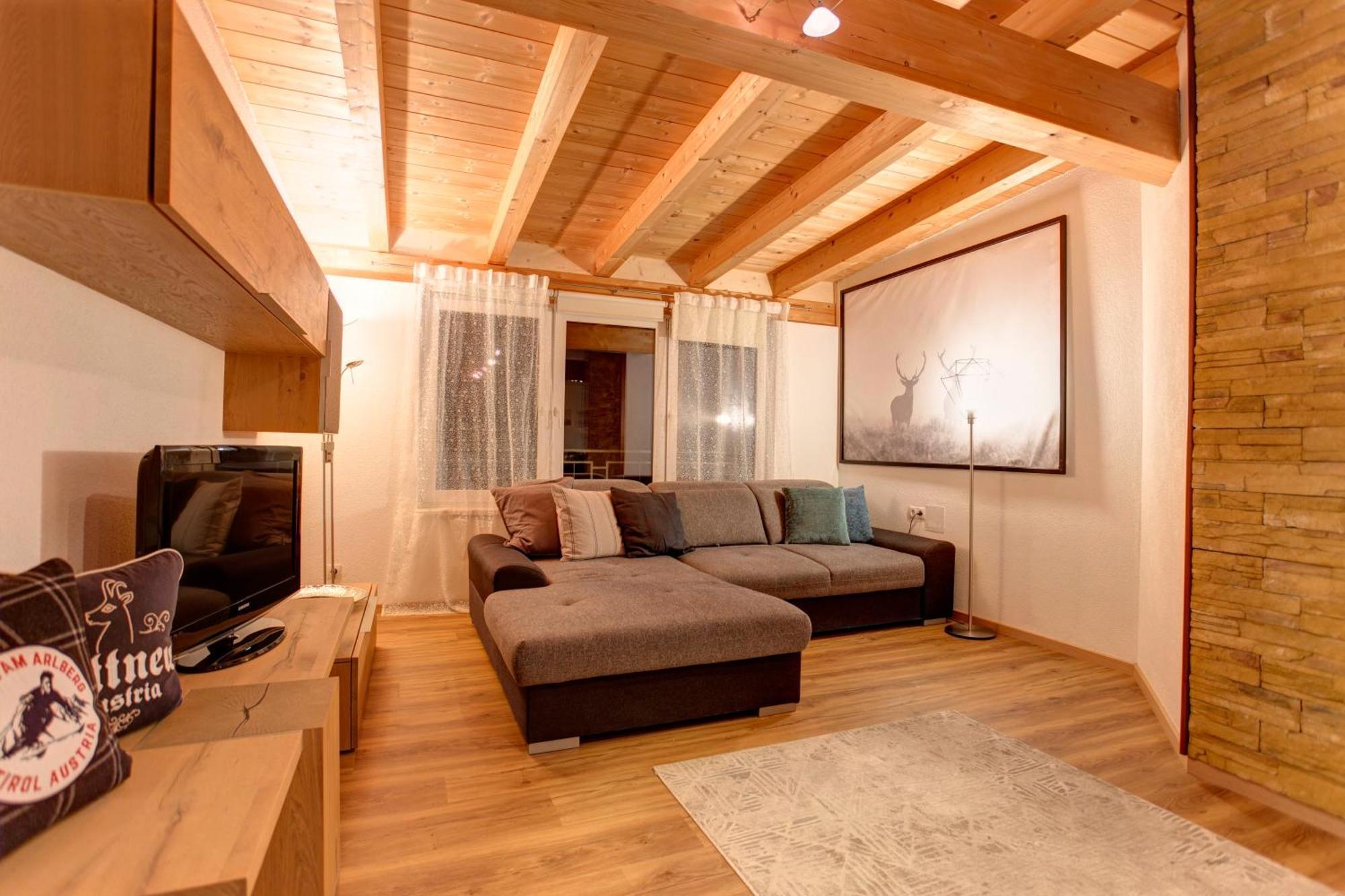 Апартаменти Haus Mattle Петтной-ам-Арльберг Екстер'єр фото